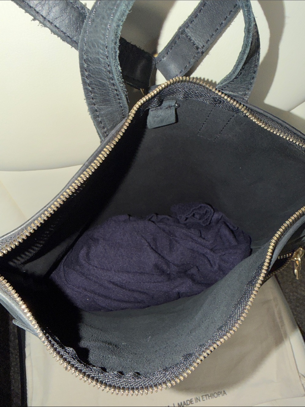 All leather backpack - Picture 2 of 4